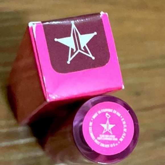 Jeffree Star Mystery Ranch Sheriff Badge Mystery Box Liquid Lipstick Brand New - Picture 3 of 5